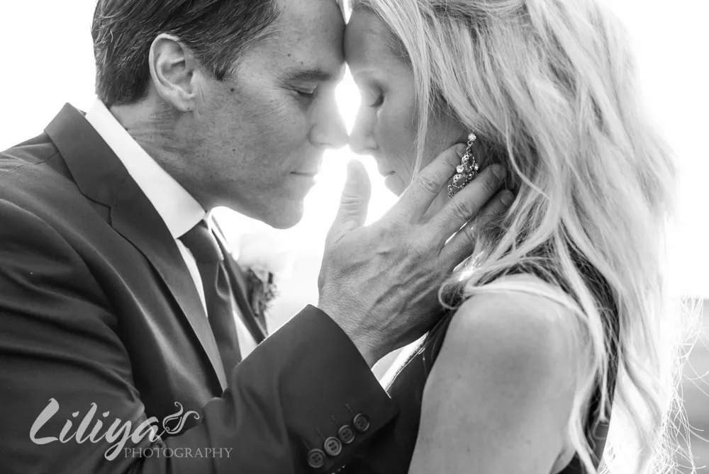 Couple about to kiss, black and white
