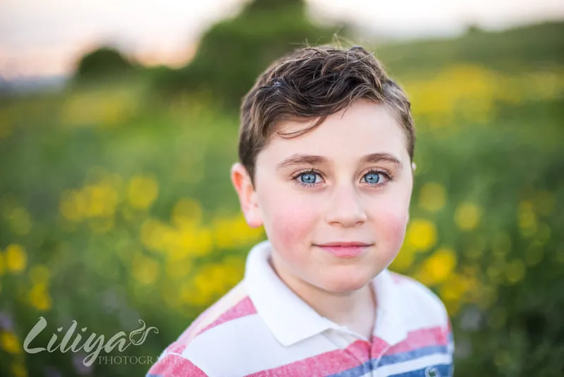 Family portrait session at Friendship Park, San Pedro