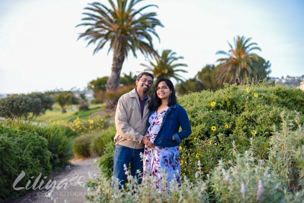 Maternity portrait session photographed in Palos Verdes